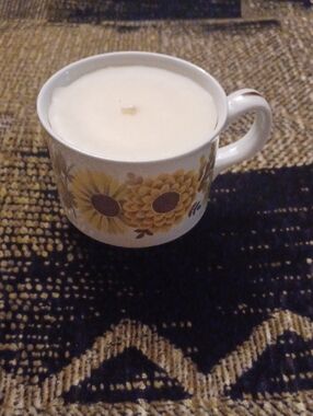 4/$40 New Sunflower Pattern Ceramic Mug With White Candle